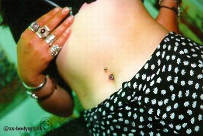 Bauchnabel Piercing