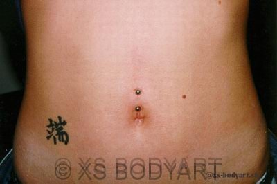 Bauchnabel Piercing