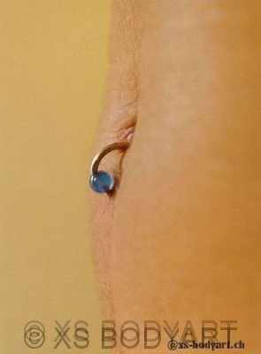 Bauchnabel Piercing